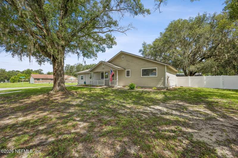 3 bedroom Single Family Residence at 10429 Timber Creek Lane, Timber Creek, Jacksonville — photo 5