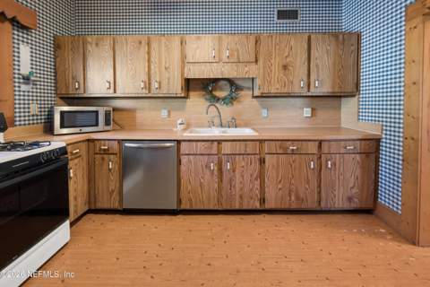 403 S Cherry Street, Starke FL - photo 19 of 45