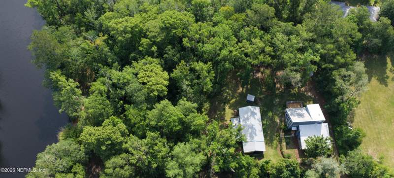 4 bedroom Single Family Residence at 3860 Magnolia Street, Middleburg, Middleburg — photo 3