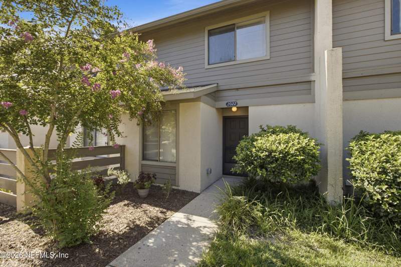 2 bedroom Condominium at 7623 Baymeadows Circle #2022, Village Green At Baymeadows, Jacksonville — photo 3