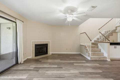 7623 Baymeadows Circle #2022, Jacksonville FL - photo 20 of 48