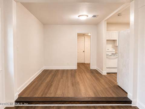 9114 Harrison Avenue, Jacksonville FL - photo 8 of 29