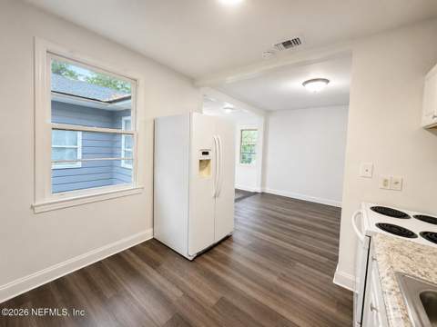 9114 Harrison Avenue, Jacksonville FL - photo 11 of 29