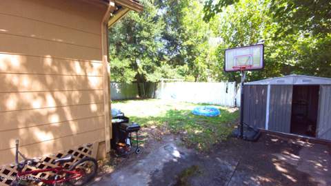 125 E 45th Street, Jacksonville FL - photo 6 of 28
