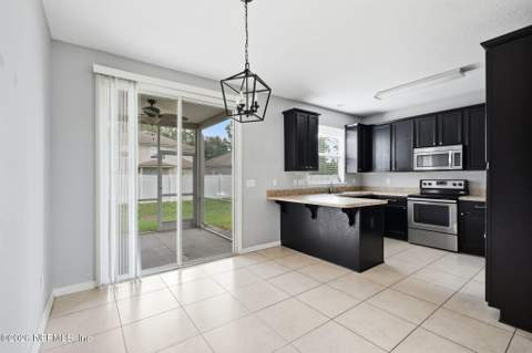 3905 Aubrey Lane, Orange Park FL - photo 18 of 76