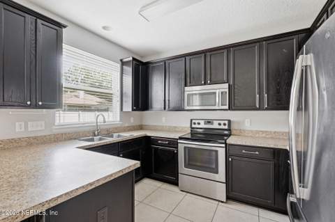 3905 Aubrey Lane, Orange Park FL - photo 21 of 76