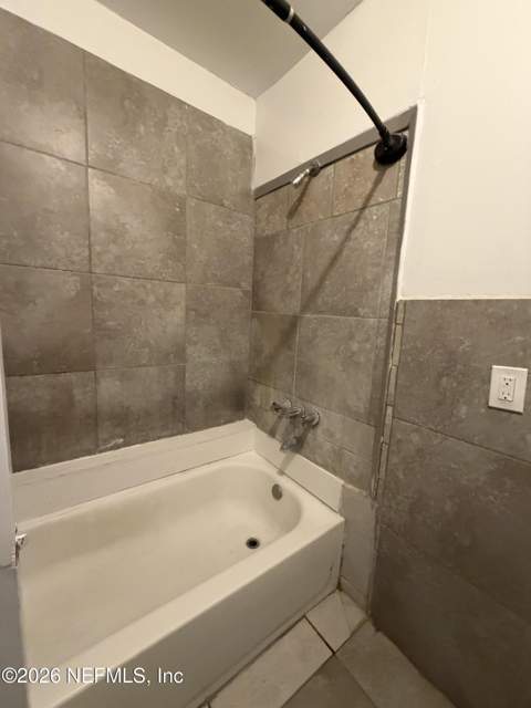 528 Trout River Drive, Jacksonville FL - photo 9 of 14