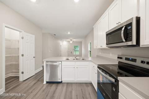 8763 Susie Street, Jacksonville FL - photo 9 of 35