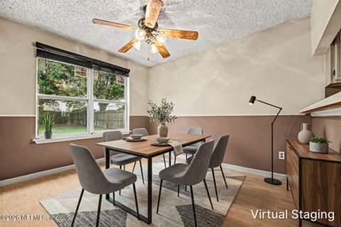 8361 Rockridge Drive, Jacksonville FL - photo 10 of 31
