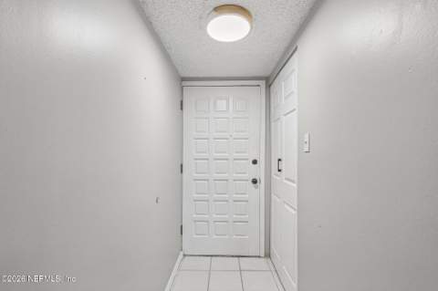 8719 Como Lake Drive #8719, Jacksonville FL - photo 10 of 33