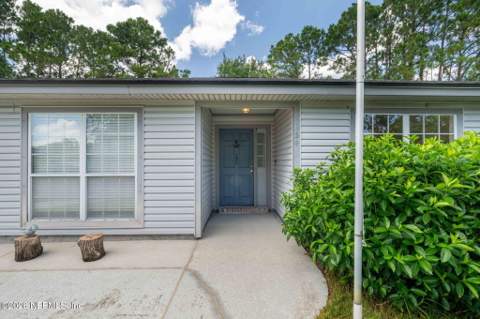 8354 Fire Fly Lane, Jacksonville FL - photo 9 of 40