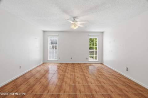 8354 Fire Fly Lane, Jacksonville FL - photo 21 of 40