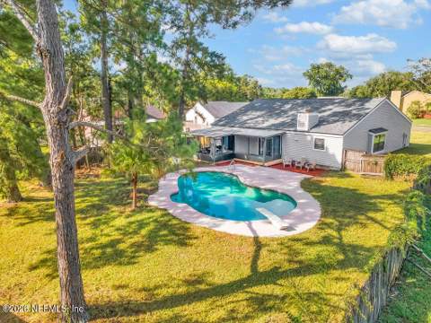 8423 Chason Road, Jacksonville FL - photo 6 of 65
