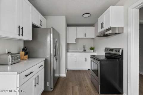 2715 W 45th Street, Jacksonville FL - photo 17 of 34