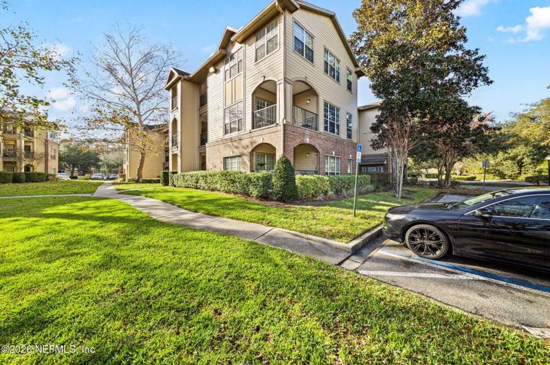 2 bedroom Condominium at 7800 POINT MEADOWS Drive #621, The Reserve At Pointe Meadows Condo, Jacksonville — photo 3