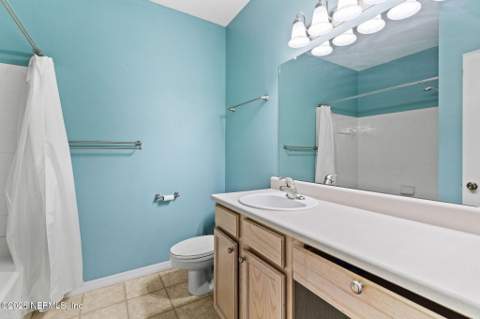 7800 POINT MEADOWS Drive #621, Jacksonville FL - photo 17 of 33