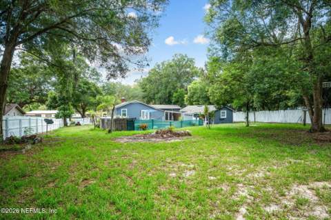 9741 Bradley Road, Jacksonville FL - photo 8 of 51