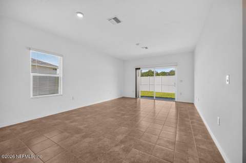 8519 Lilias Circle, Jacksonville FL - photo 18 of 52