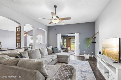 3567 Shrewsbury Drive, Jacksonville FL - photo 8 of 33
