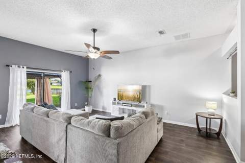 3567 Shrewsbury Drive, Jacksonville FL - photo 9 of 33