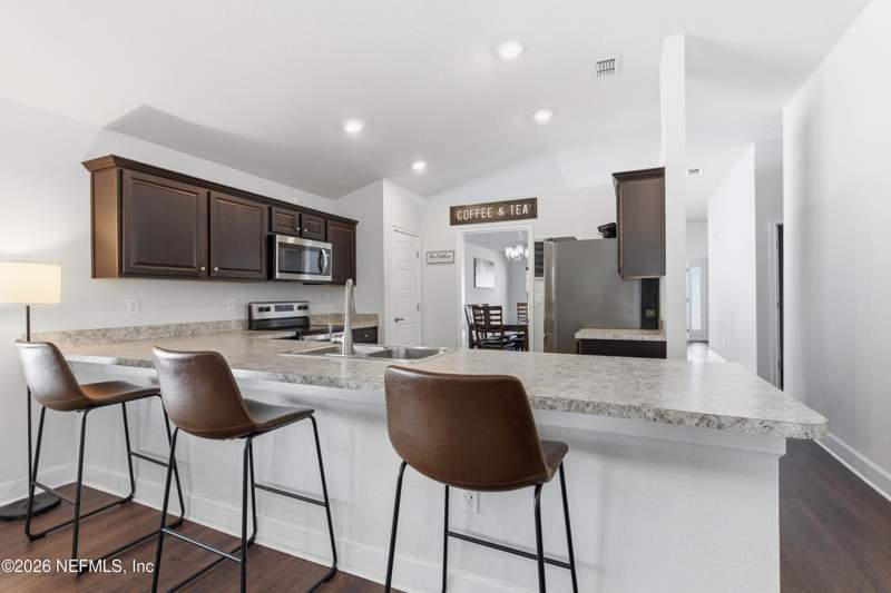 3 bedroom Single Family Residence at 9870 Olivia Street, Magnolia Meadows, Jacksonville — photo 4
