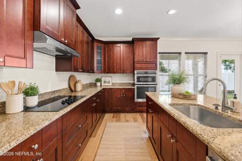 225 39th Avenue, Jacksonville Beach FL - photo 6 of 21