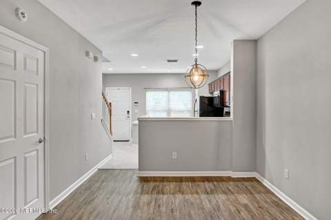 6795 Arching Branch Circle, Jacksonville FL - photo 12 of 21