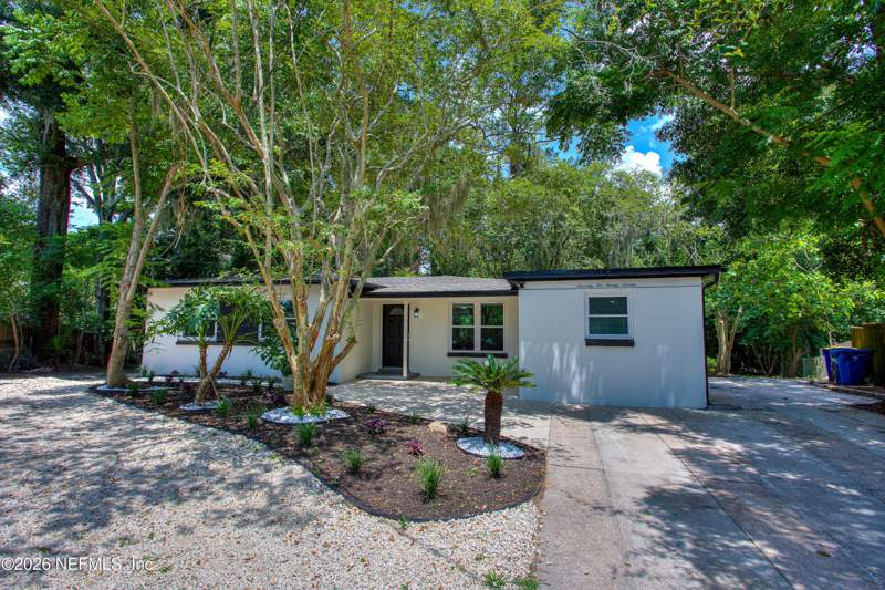 4 bedroom Single Family Residence at 7227 Wendy Circle, Tidewater Acres, Jacksonville — photo 2