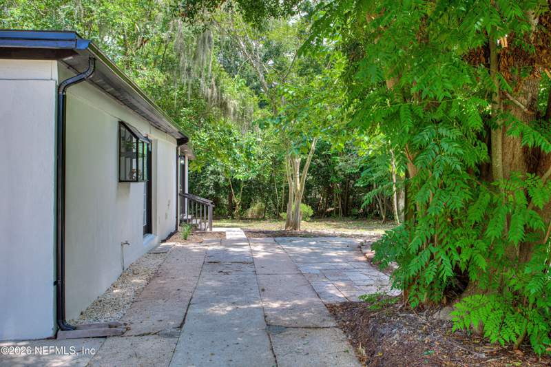 4 bedroom Single Family Residence at 7227 Wendy Circle, Tidewater Acres, Jacksonville — photo 3