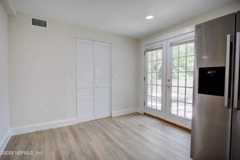 7227 Wendy Circle, Jacksonville FL - photo 12 of 50