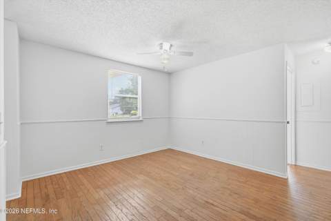 2726 Hidden Village Drive, Jacksonville FL - photo 7 of 29