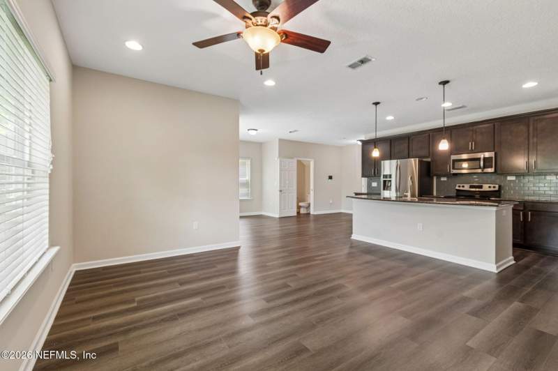 3 bedroom Townhouse at 2529 Caney Oaks Drive, Caney Branch Plantation, Jacksonville — photo 4