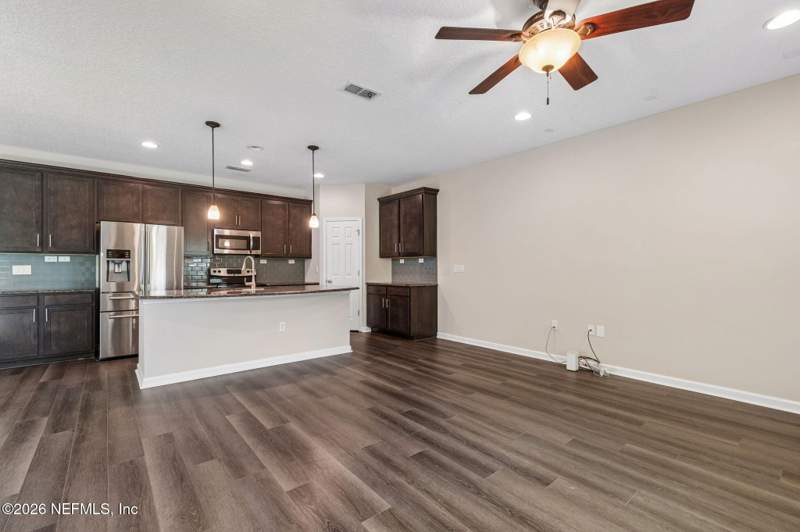 3 bedroom Townhouse at 2529 Caney Oaks Drive, Caney Branch Plantation, Jacksonville — photo 5