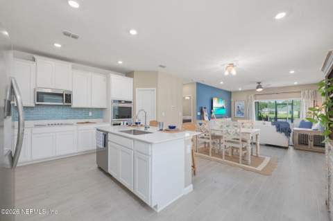 732 Lake Sinclair Street, St. Augustine FL - photo 7 of 60