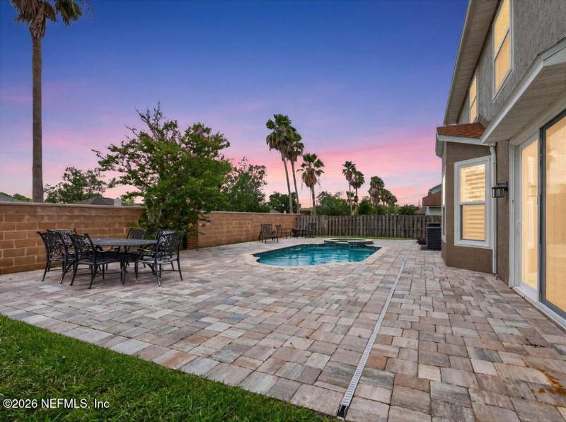 4 bedroom Single Family Residence at 12302 Benton Harbor Drive, Harbor Winds, Jacksonville — photo 4