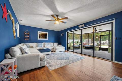 7126 Sans Souci Road, Jacksonville FL - photo 17 of 50