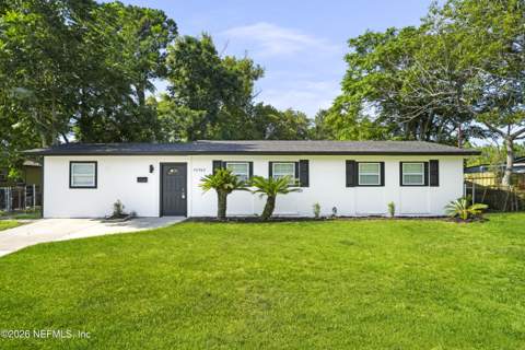 10762 Dulawan Drive, Jacksonville FL - photo 6 of 33