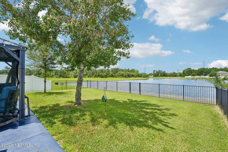 3 bedroom Single Family Residence at 3548 Shiner Drive, Alta Lakes, Jacksonville — photo 2