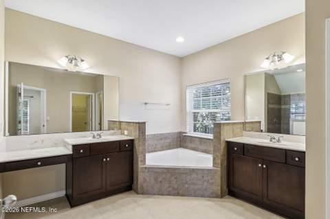 1405 Autumn Pines Drive, Orange Park FL - photo 17 of 36