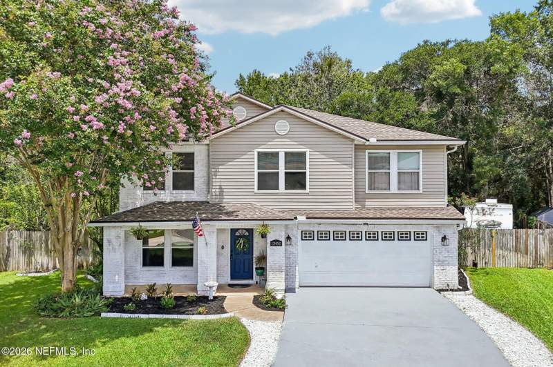 5 bedroom Single Family Residence at 12450 Heathgate Court, Collinswood, Jacksonville — photo 2