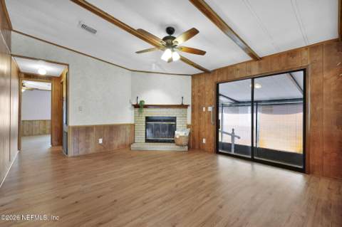 7633 Plumwood Drive, Jacksonville FL - photo 13 of 46