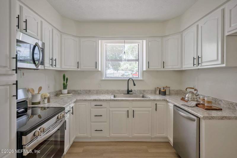 3 bedroom Single Family Residence at 440 Taurus Lane, Meadowbrook, Orange Park — photo 5
