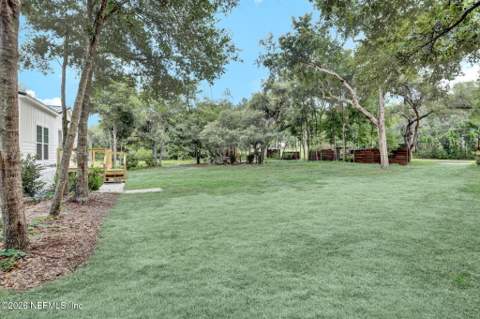 5523 Coronado Street, Keystone Heights FL - photo 11 of 68