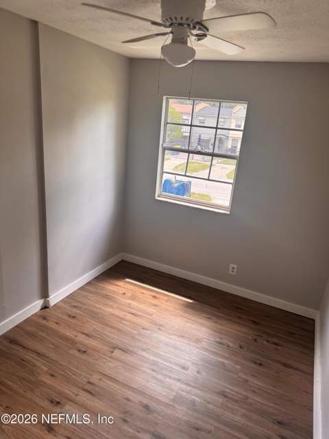 7020 E Ken Knight Drive, Jacksonville FL - photo 9 of 15