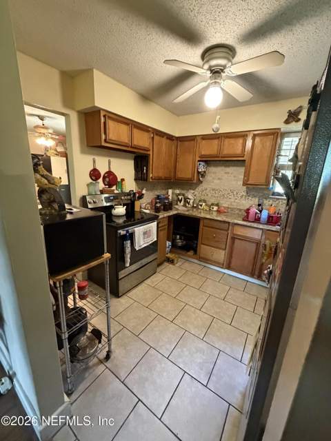 4256 Hall Boree Road, Middleburg FL - photo 15 of 33