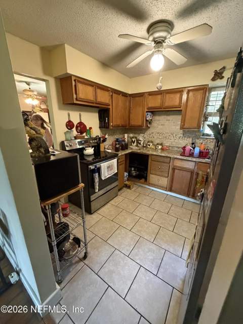 4256 Hall Boree Road, Middleburg FL - photo 16 of 33