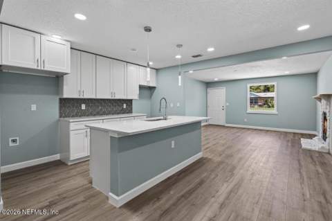 7427 John F Kennedy Drive, Jacksonville FL - photo 11 of 75