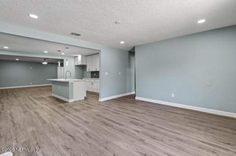 7427 John F Kennedy Drive, Jacksonville FL - photo 7 of 75