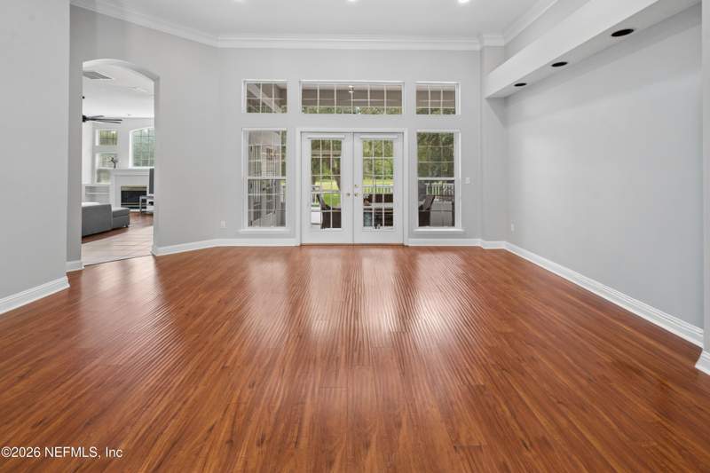 6 bedroom Single Family Residence at 698 Cherry Grove Road, Orange Park Cc, Orange Park — photo 5