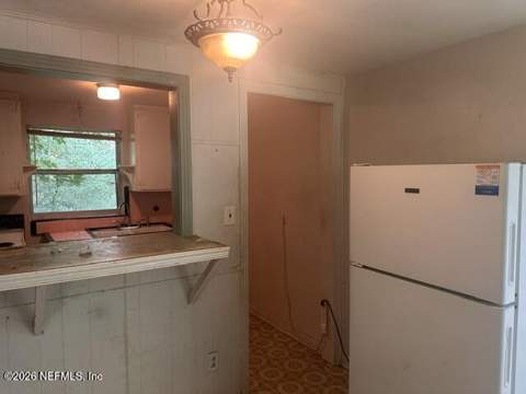 6335 Delacy Road, Jacksonville FL - photo 6 of 15
